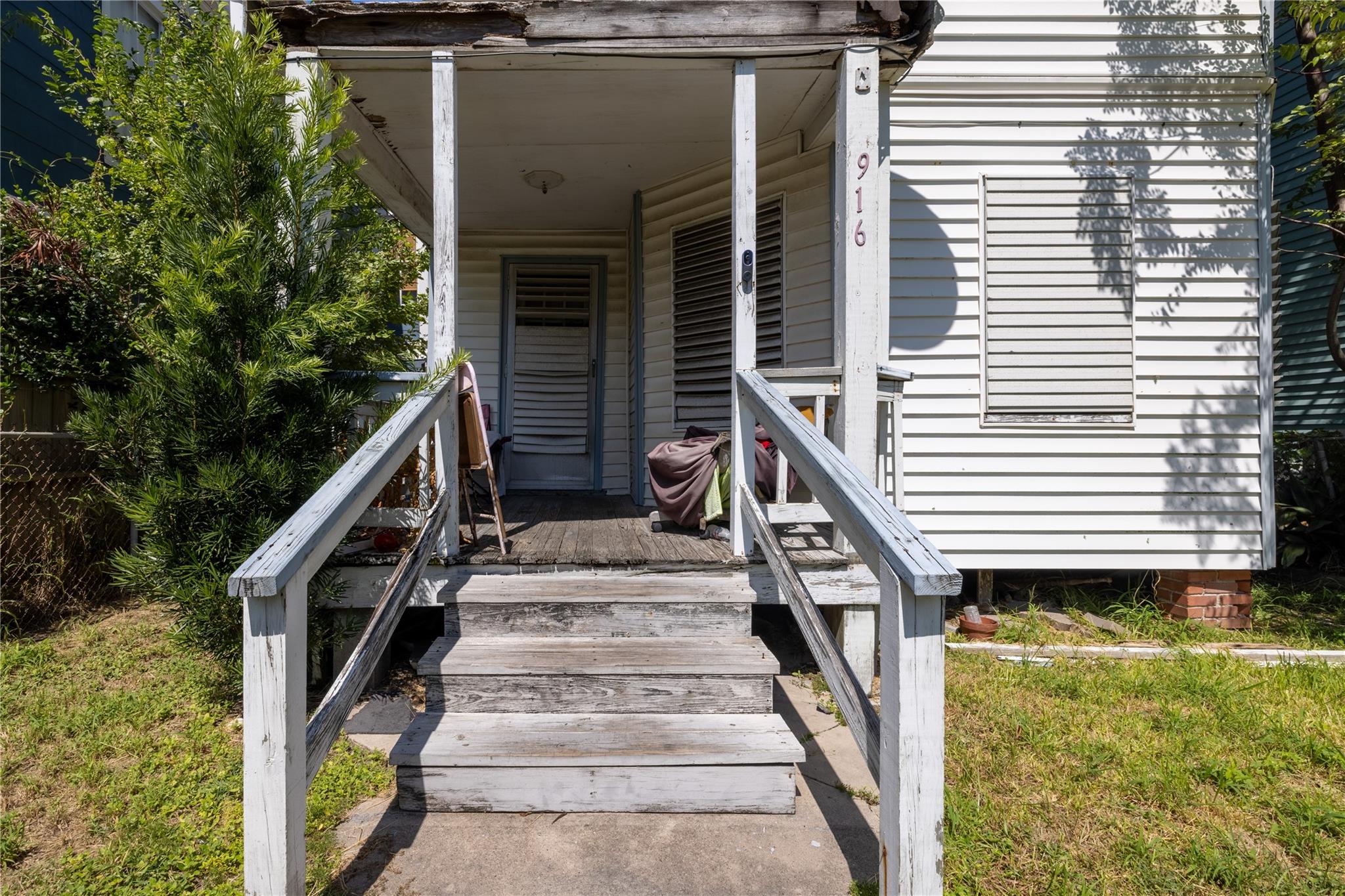 1916 Avenue M 1/2