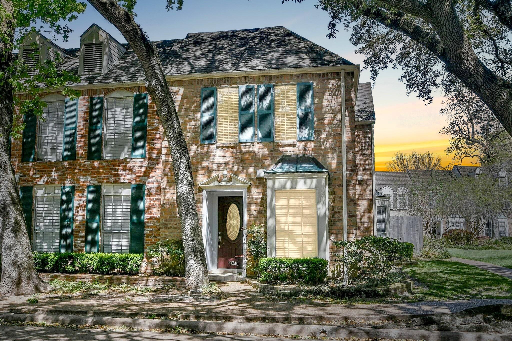 13240 Trail Hollow Drive 3240