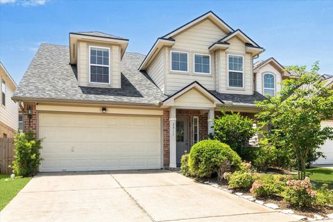 Photo of 2411 Lacyberry Street, Houston, TX 77080 (MLS # 92057075)