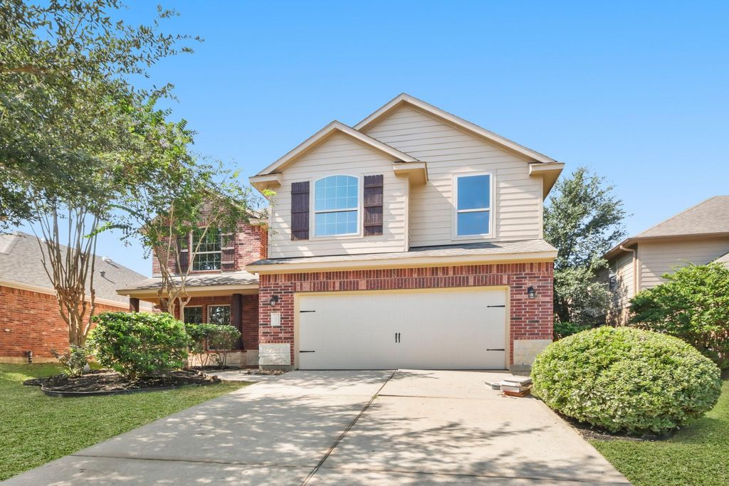 Photo of 71 Black Swan Place, Magnolia, TX 77354 (MLS # 61728606)