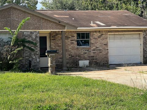Photo of 7226 England Street, Houston, TX 77021 (MLS # 46744783)