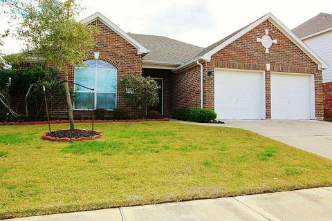 Photo of 22119 Torriceli Lane, Richmond, TX 77407 (MLS # 2501755)