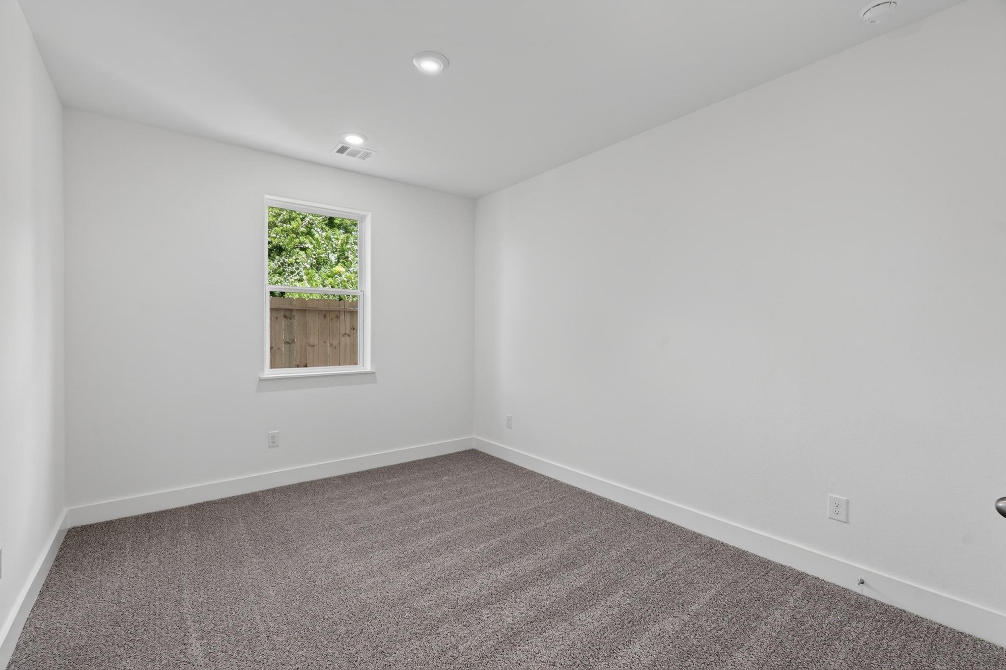 6061 De Soto Street