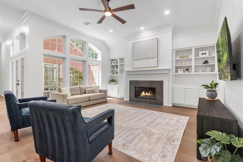 27 Heartleaf Court The Woodlands TX 77381