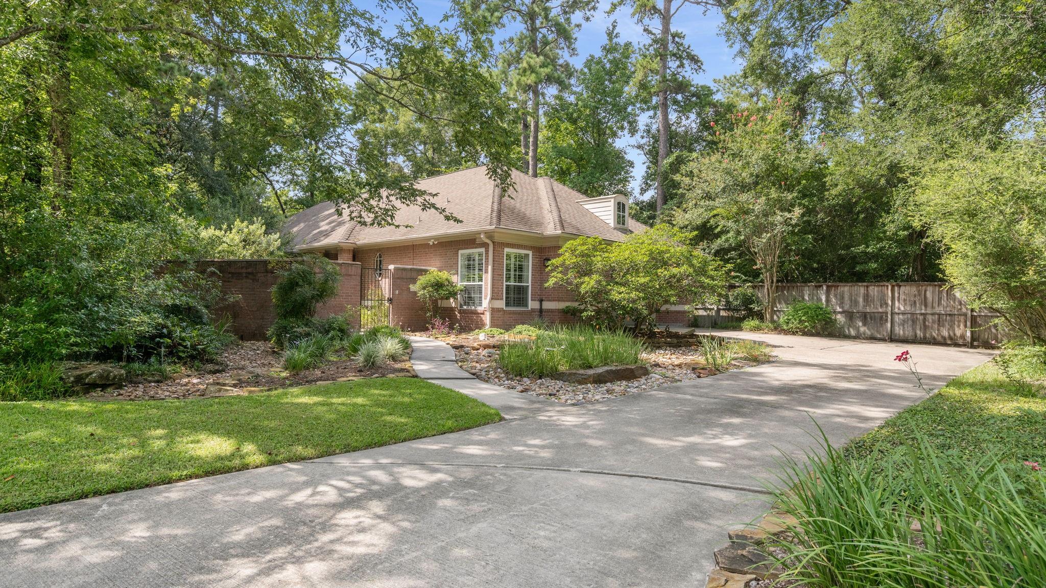 27 Heartleaf Court