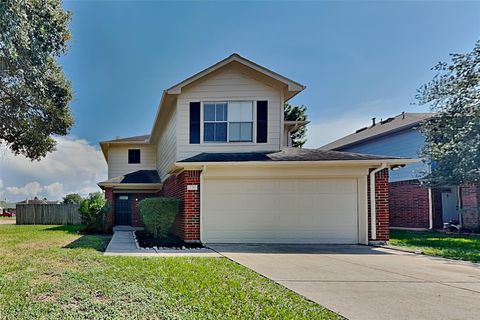 Photo of 17303 Davenway Drive, Houston, TX 77084 (MLS # 40745685)