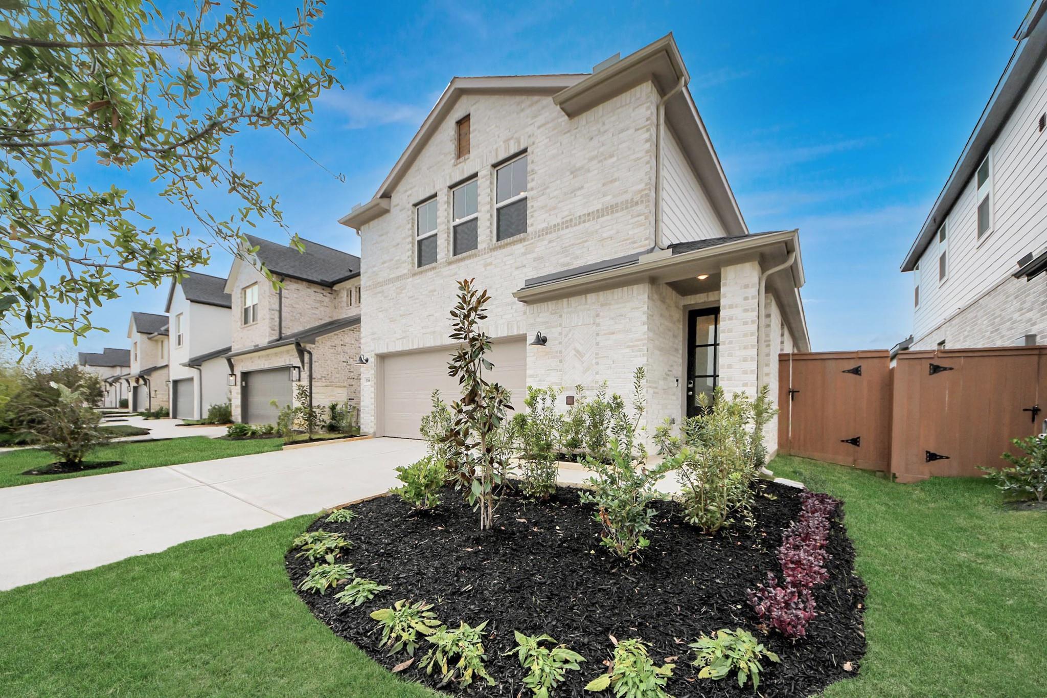 7319 Blue Gentiana Lane