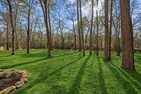 Tiny photo for 10303 Croger Drive, Magnolia, TX 77354 (MLS # 43261000)