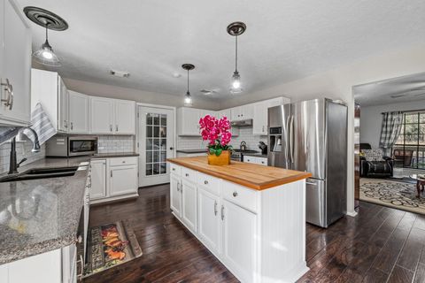 Tiny photo for 10303 Croger Drive, Magnolia, TX 77354 (MLS # 43261000)