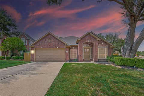Photo of 7302 Foyer Circle, Missouri City, TX 77459 (MLS # 96661809)