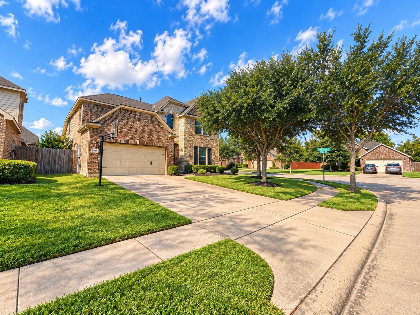 13101 Hollow Garden Lane