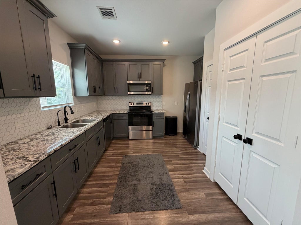 Photo of 8049 Ritz Street #B, Houston, TX 77028 (MLS # 24731580)