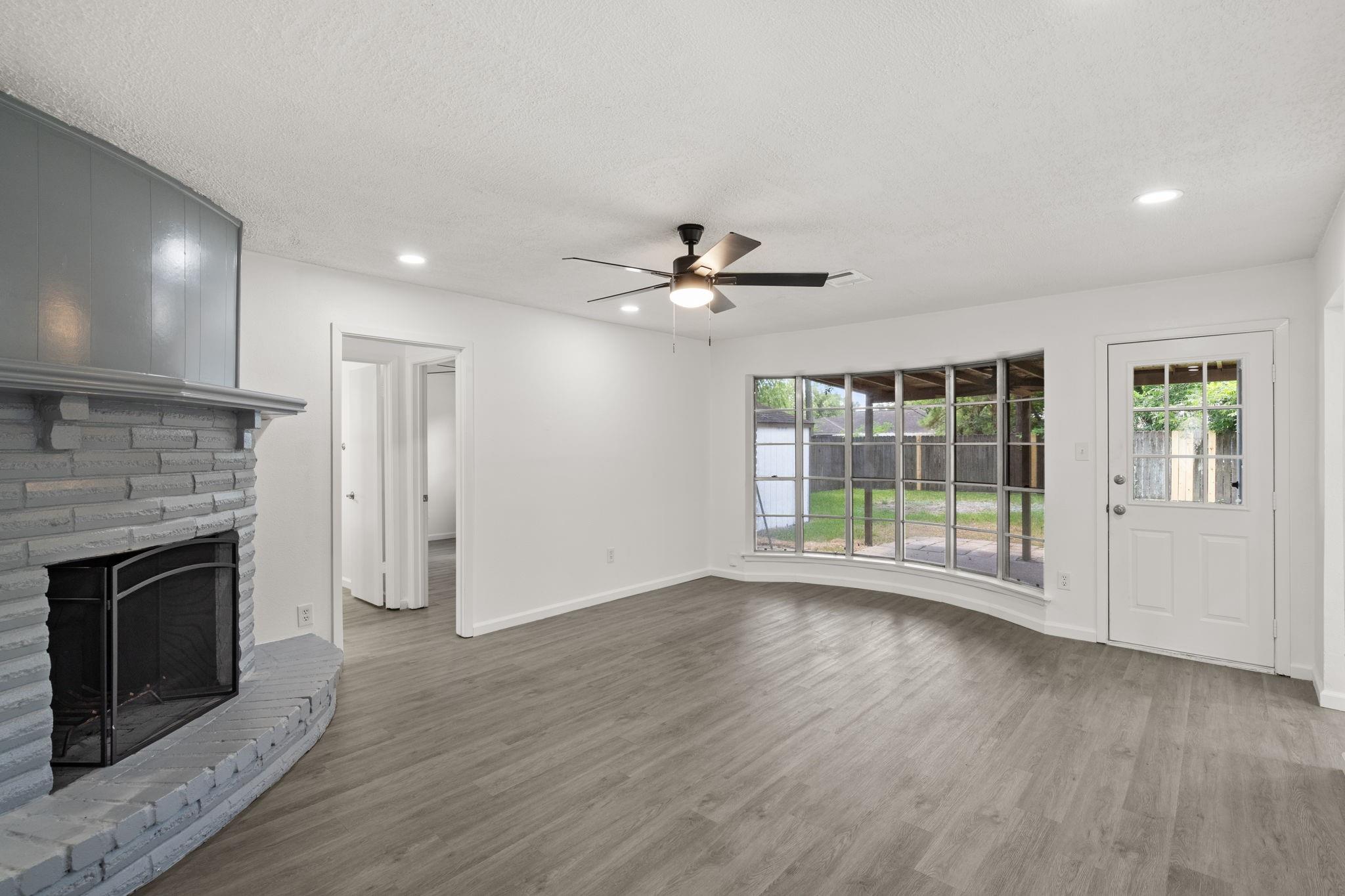 16822 David Glen Drive