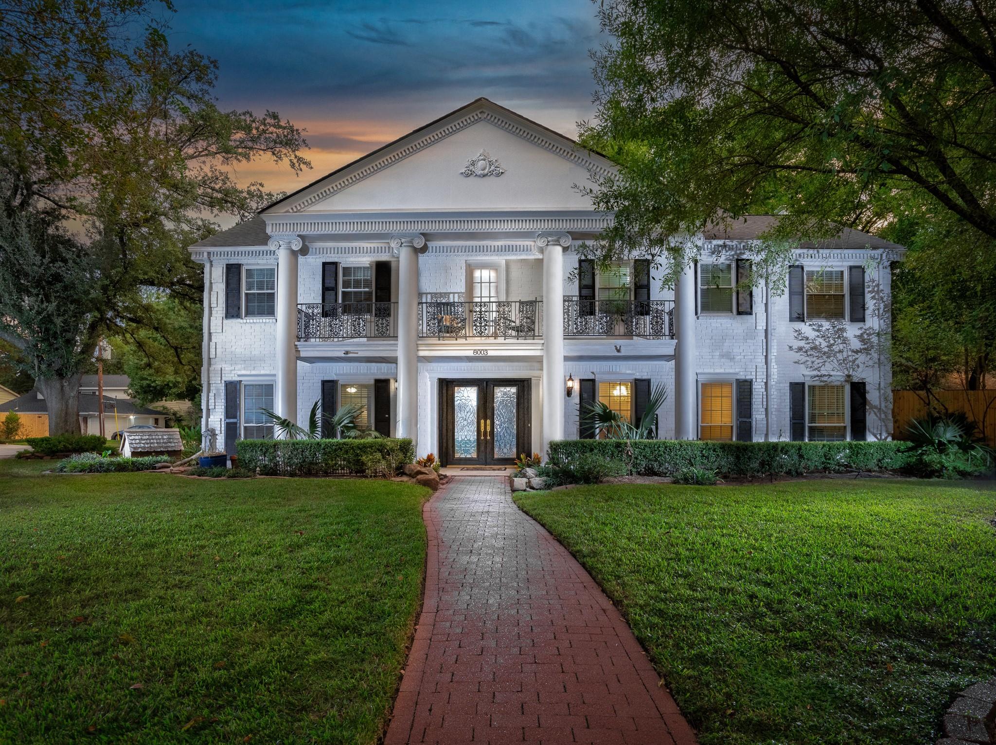 8003 Twining Oaks Lane