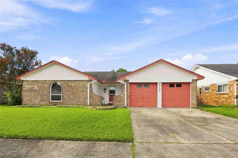 Homes For Sale - 10127 Quiet Hill Road<br/> Harris County, La Porte, TX 77571