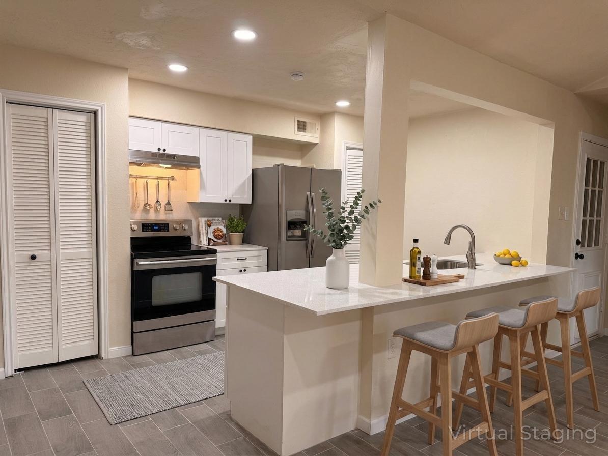 13818 Southline Road