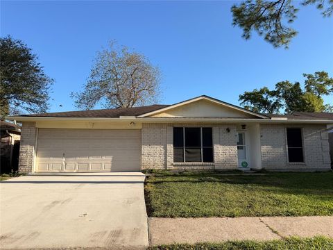 Homes For Sale - 13818 Southline Road<br/> Fort Bend County, Sugar Land, TX 77498