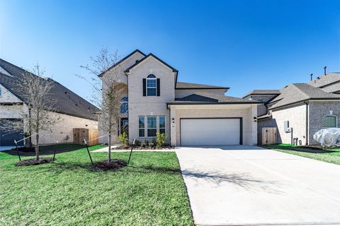 Photo of 710 Woodbinde, League City, TX 77573 (MLS # 72496163)