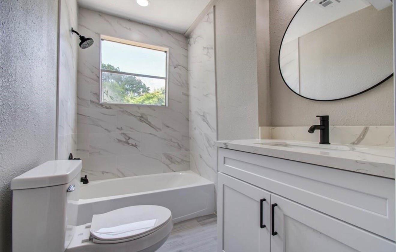 1007 San Jacinto Street