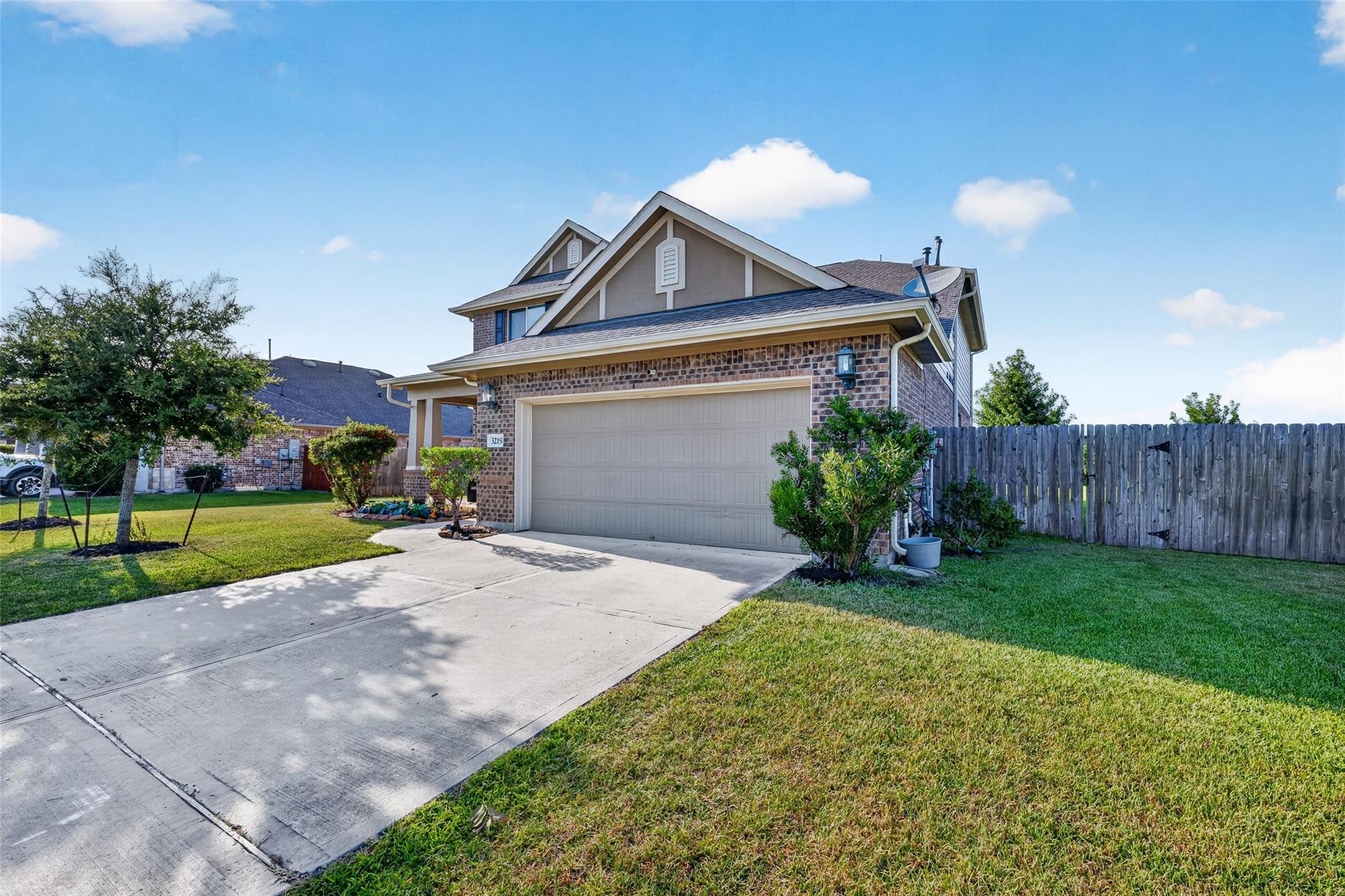 3219 Charles Place