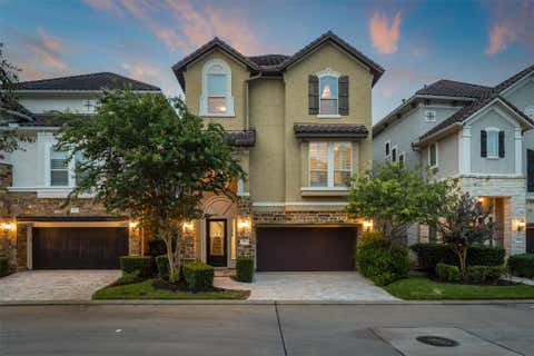 Photo of 714 Old Oyster Trail, Sugar Land, TX 77478 (MLS # 10323871)