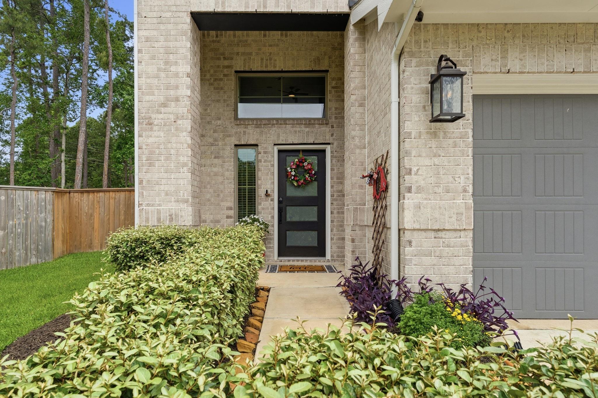 312 Mullins Court