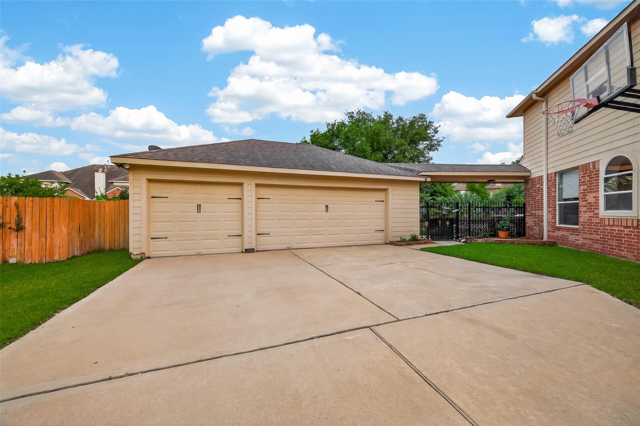 8507 Maverick Point Court