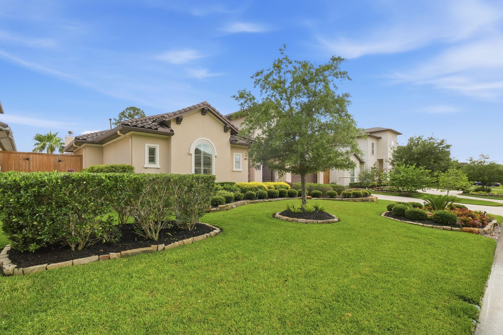 5815 Stratton Woods Drive