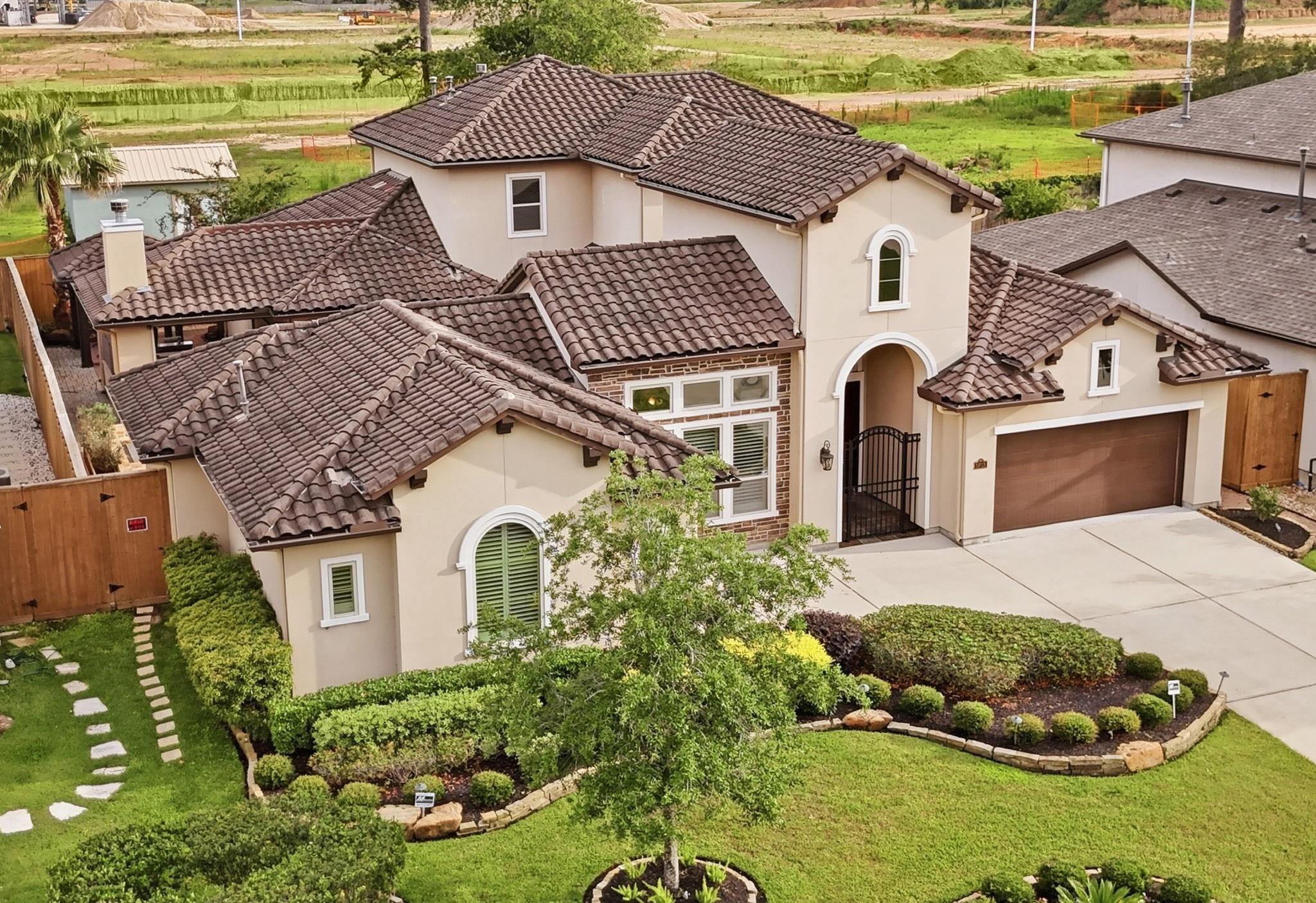 5815 Stratton Woods Drive