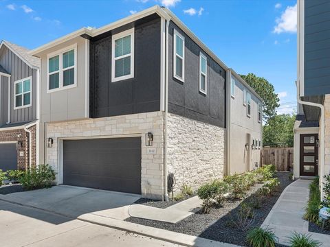 Photo of 3112 Flower Market Lane, Houston, TX 77080 (MLS # 866586)