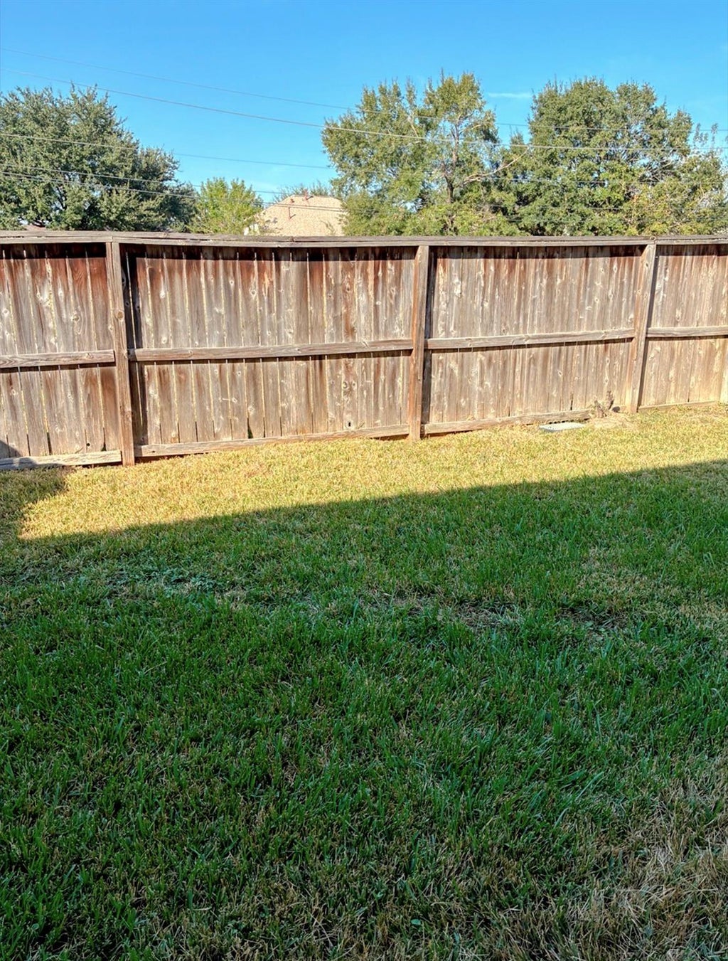 Photo of 13119 Peppergate Lane, Houston, TX 77044 (MLS # 21299605)