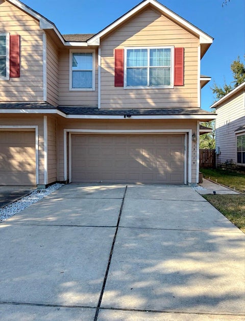 Photo of 13119 Peppergate Lane, Houston, TX 77044 (MLS # 21299605)