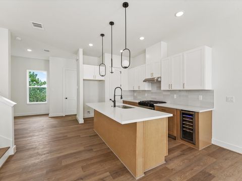 1804 Del Norte C Houston TX 77018