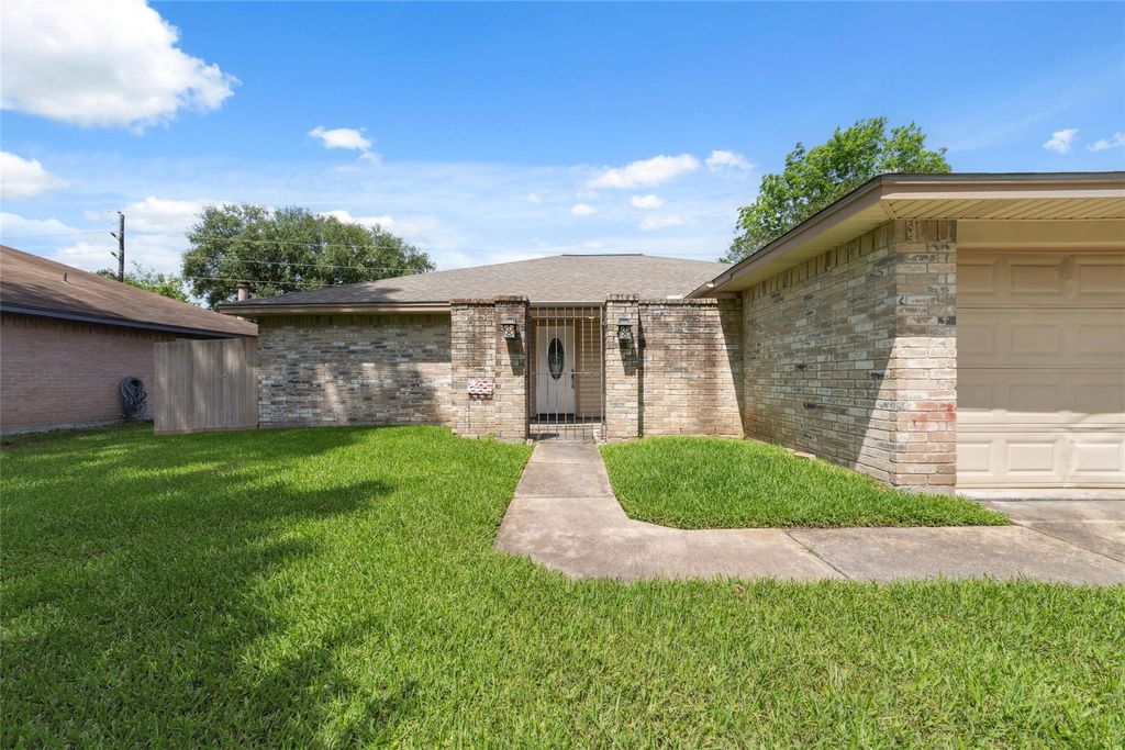 Photo of 21603 Slippery Creek Lane, Spring, TX 77388 (MLS # 95873761)