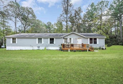 Photo of 24795 Shady Oaks Boulevard, Montgomery, TX 77316 (MLS # 39173607)