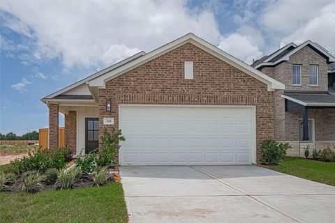 Photo of 477 Stone Placa Trail, Brookshire, TX 77423 (MLS # 89303310)