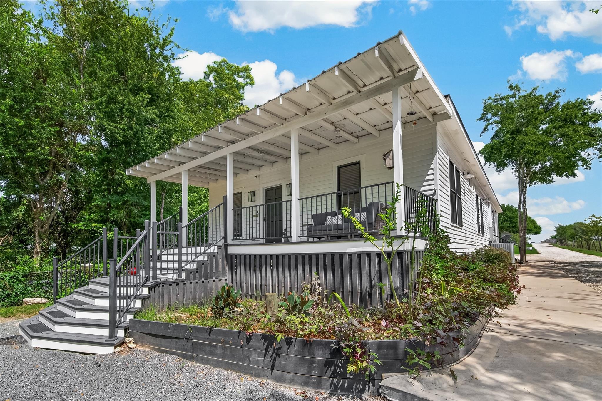 8979 Fm 359 Road