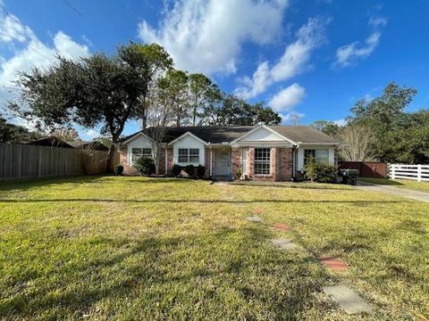 Photo of 3208 Yost Boulevard, Pearland, TX 77581 (MLS # 45150900)