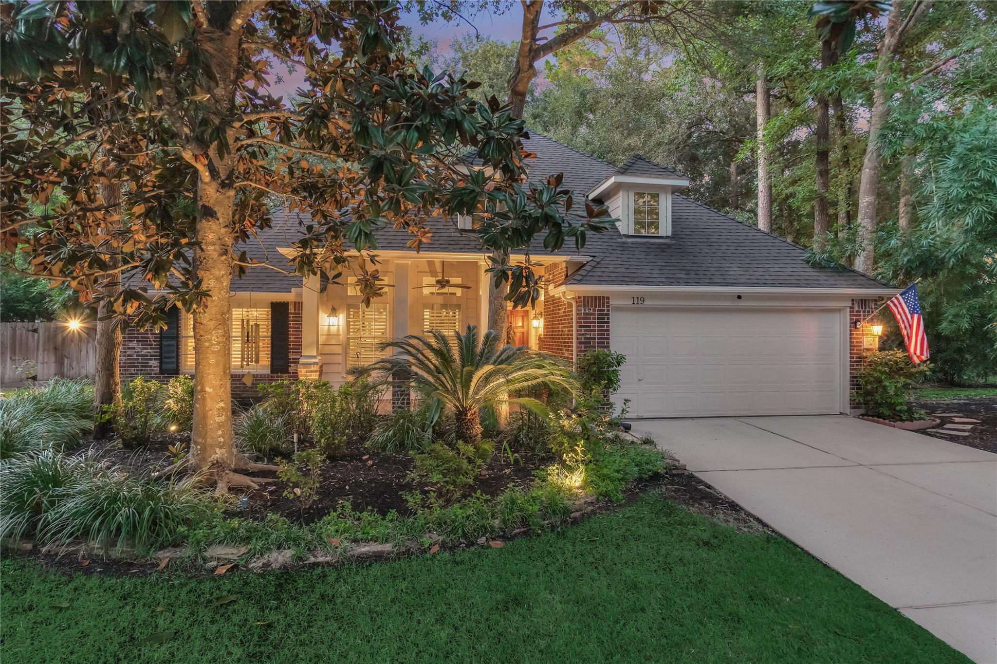 119 N Rambling Ridge Place