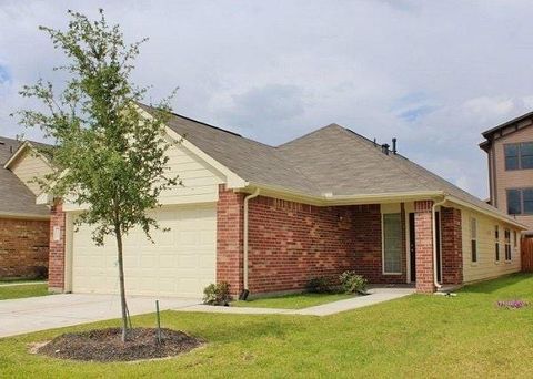 Photo of 5538 Plantation Forest Drive, Katy, TX 77449 (MLS # 21600366)
