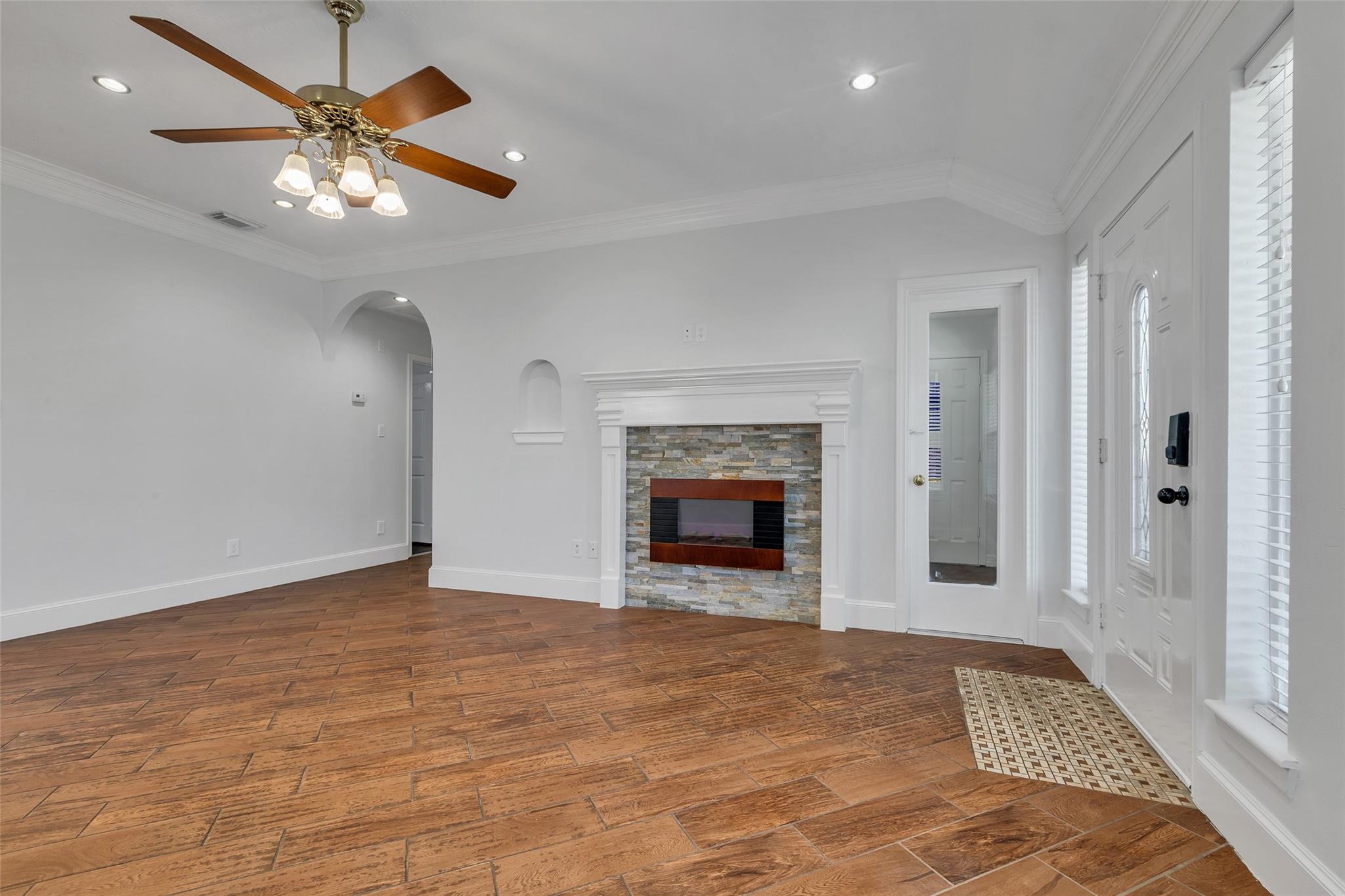 110 Oakmont Drive