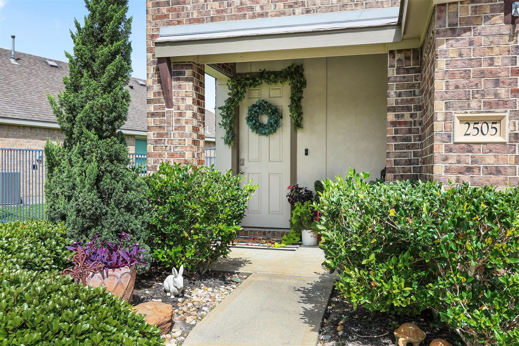 2505 Bernadino Drive
