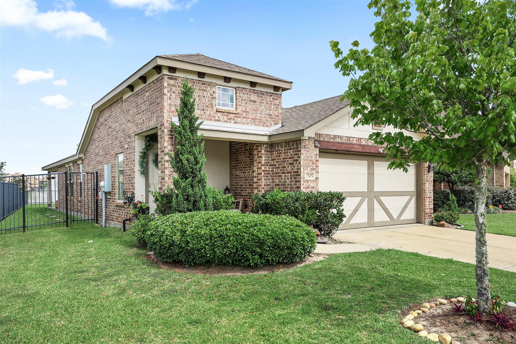 2505 Bernadino Drive