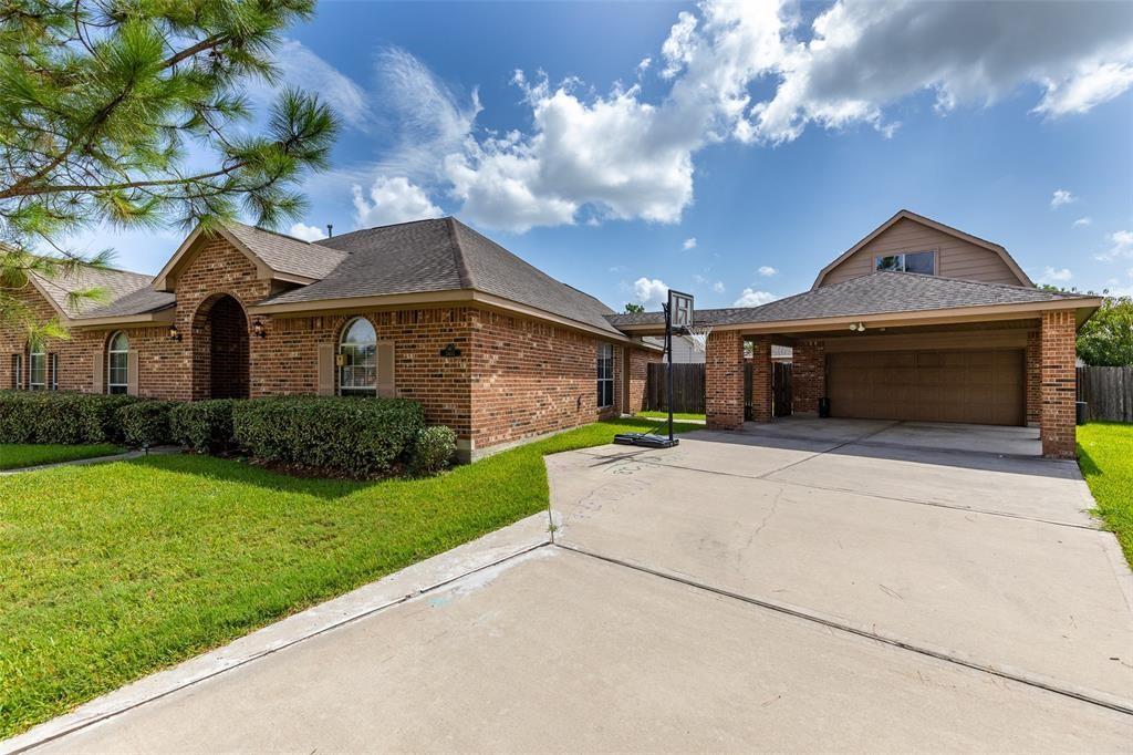 3405 Kleberg Court