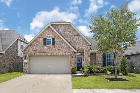 Photo of 221 Gigi Place, Alvin, TX 77511 (MLS # 79538976)