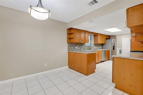 Tiny photo for 10714 Sagewind Drive, Houston, TX 77089 (MLS # 49352617)