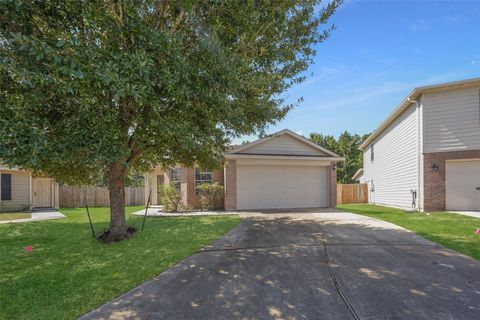 Photo of 28894 Llano River Loop Loop, Spring, TX 77386 (MLS # 40939430)