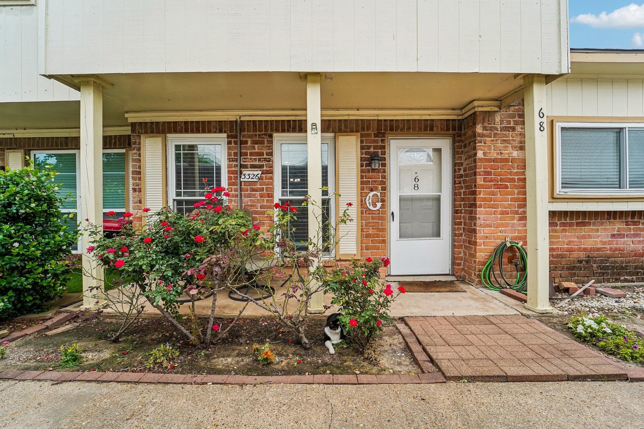 3326 Burke Road 68