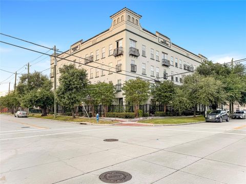 Photo of 2216 Chenevert Street #4, Houston, TX 77003 (MLS # 44611480)