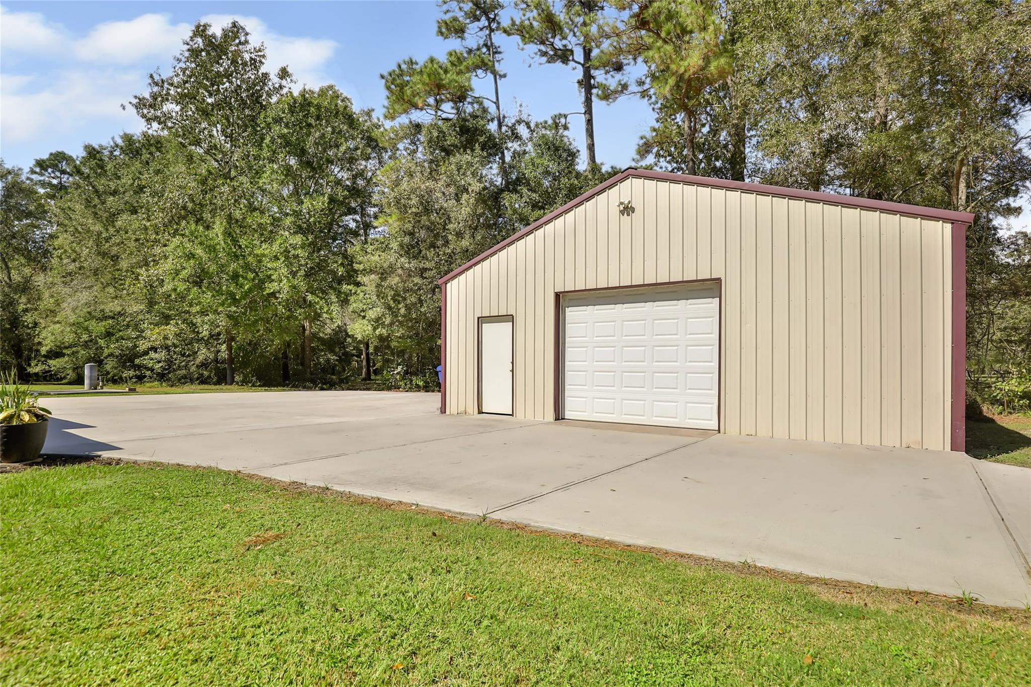 11 County Road 6491